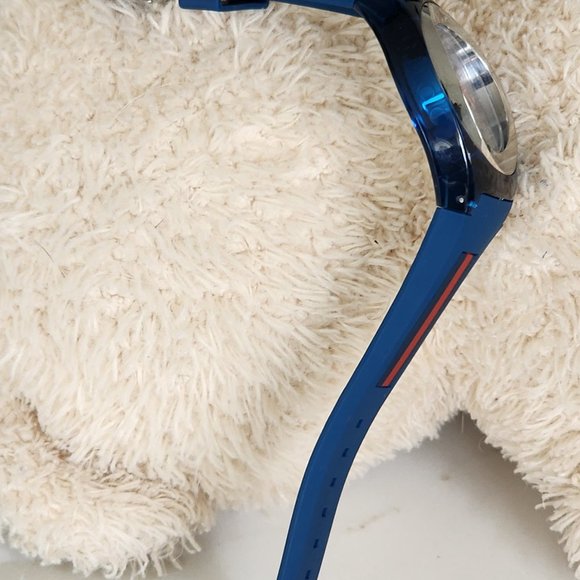 Gucci Sync Watch - Picture 3 of 5